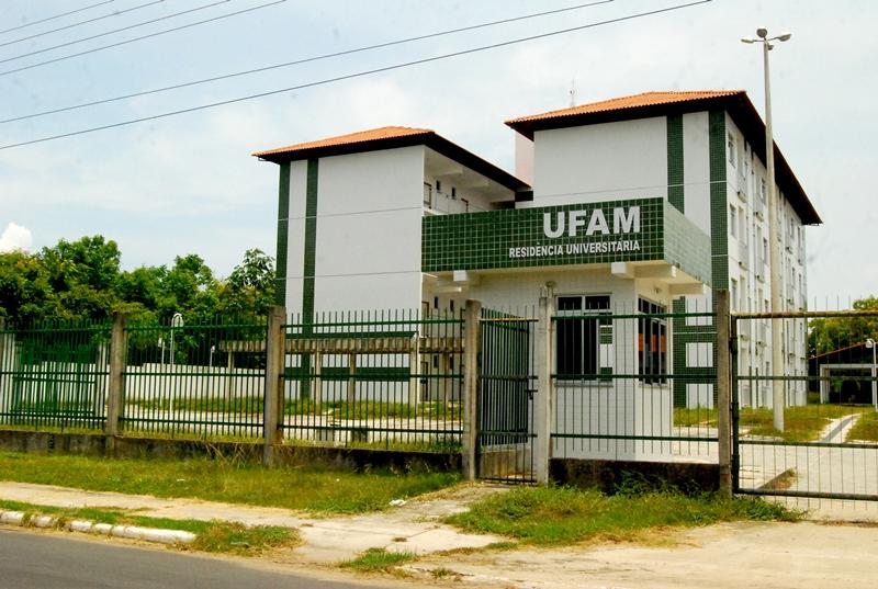 Casa do Estudante da Ufam Parintins está pronta, mas ainda não recebeu os estudantes