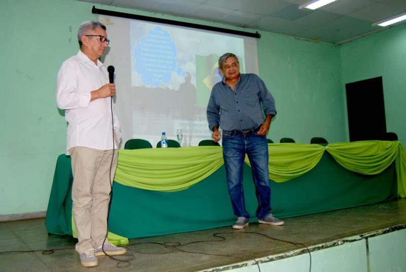 ProfÁgua em Parintins debateu em dois dias qualidade da água na Amazônia ProfÁgua em Parintins debateu em dois dias qualidade da água na Amazônia