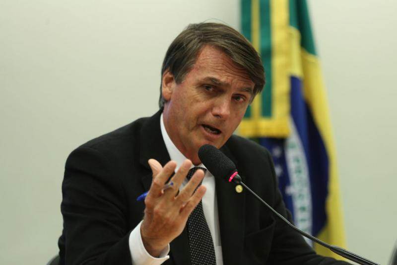 Com corte em verba para comunicação, presidente eleito Bolsonaro revisará contratos