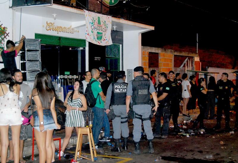 Bar Chapada recebe multa de R$ 3.153 por poluição sonora e tem sonorização interditada