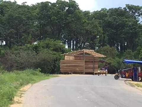 Barracão na orla do União é provisório para apresentação de Pastorinha, informa secretário Mateus Assayag