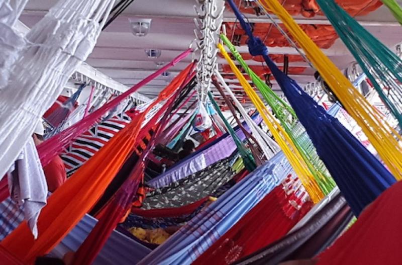 Preço da passagem e da comida nos barcos regionais é alvo de reclamação nas redes sociais