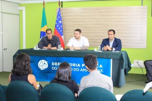 Carlos Almeida participa de formação de defensores públicos Carlos Almeida participa de formação de defensores públicos