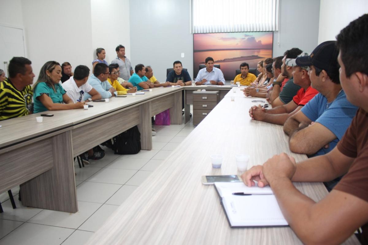 Dirigentes de blocos carnavalescos organizam feirão para arrecadar recursos