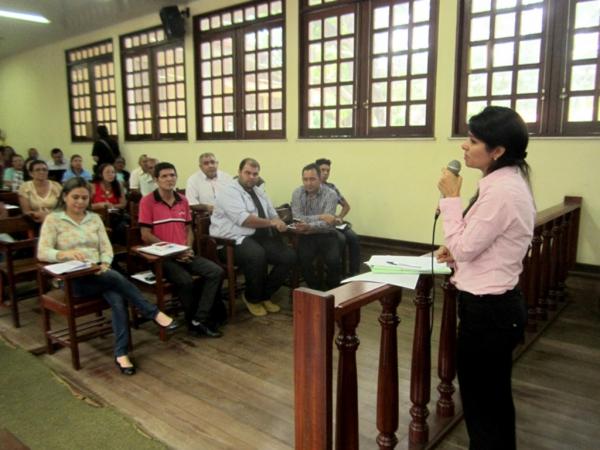 Audiência pública discute drogas e delinquência juvenil nas escolas