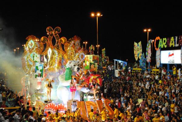 Bloco Urso Polares vai ao estilo micareta no carnaval 2016