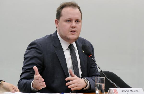 Câmara aprova proibição de descarte irregular de lixo em vias públicas Câmara aprova proibição de descarte irregular de lixo em vias públicas