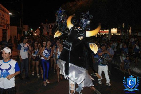 Caprichoso realiza neste sábado, 18, último Boi de Rua de 2016, com concentração no Largo da Francesa