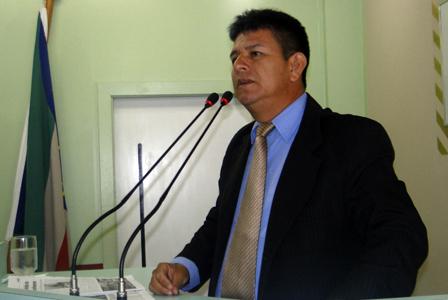 Carlos Augusto das Neves usou de ameaça na eleição da Cooperativa do Transporte Escolar