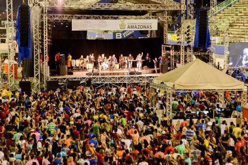 Carnaboi é realizado com tranquilidade no Sambódromo