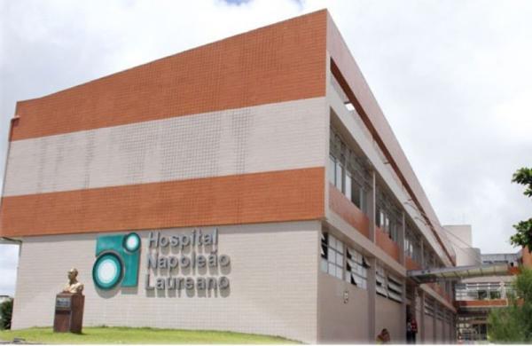 Cirurgia de médico brasileiro reverte Alzheimer: memória voltando