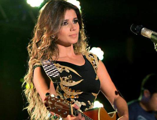 Contagem  regressiva para  o show de Paula  Fernandes