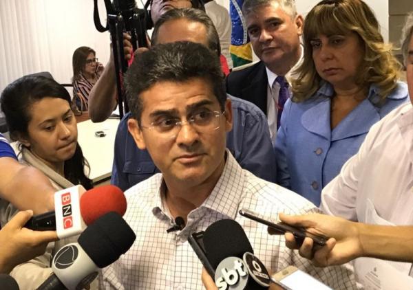 David Almeida afirma: “Amazonino vai precisar da ALE-AM” David Almeida afirma: “Amazonino vai precisar da ALE-AM”