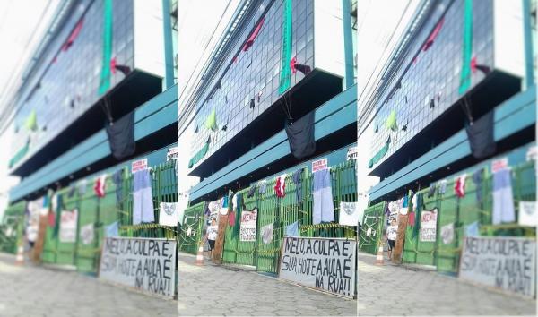 Em Manaus, estudantes ocupam prédio da Universidade e culpam governador