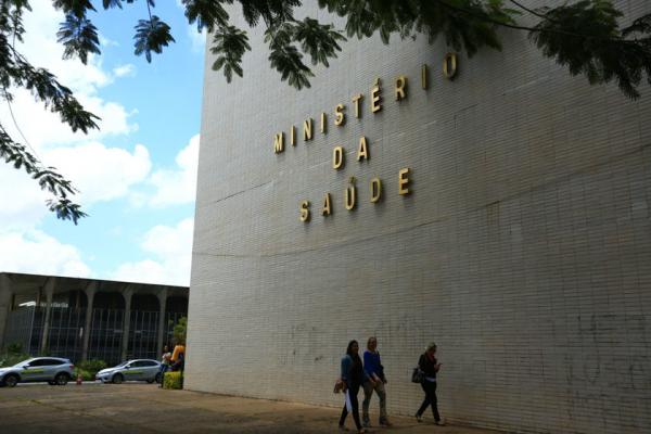 Esquema de desvio no Into pagou propina a ex-ministro da Saúde, diz delator