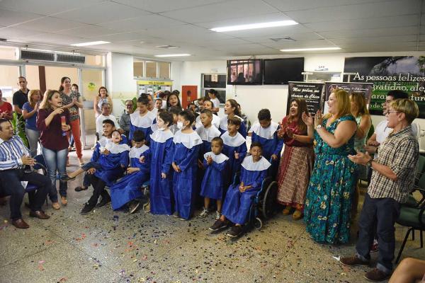 Fundação Hemoam homenageia parceiros da campanha para obras do hospital do Sangue