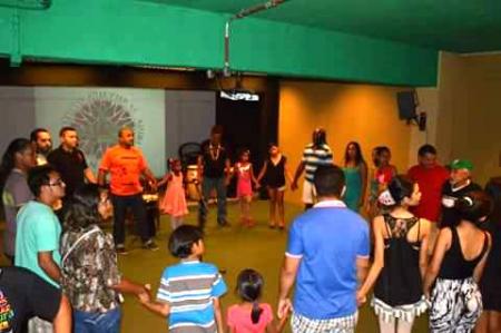 Instituto Ganga Zumba apresenta show em Parintins no Dia da Consciência Negra 