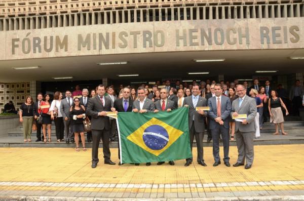 Magistrados do Amazonas protestam contra mudanças em  pacote anticorrupção