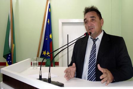 Maildson Fonseca lamenta descaso com os transportadores escolares de Parintins 