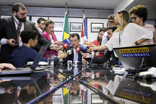 Orçamento da União de 2017 será votado hoje com salário mínimo de R$ 945,80