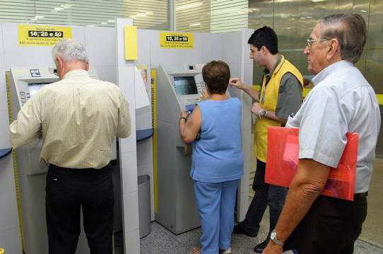 Pagamento da segunda etapa do PIS-Pasep a idosos é liberado  Pagamento da segunda etapa do PIS-Pasep a idosos é liberado