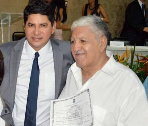 Pai de Bi Garcia sofre parada cardiorrespiratória e é levado às pressas a Manaus   Pai de Bi Garcia sofre parada cardiorrespiratória e é levado às pressas a Manaus