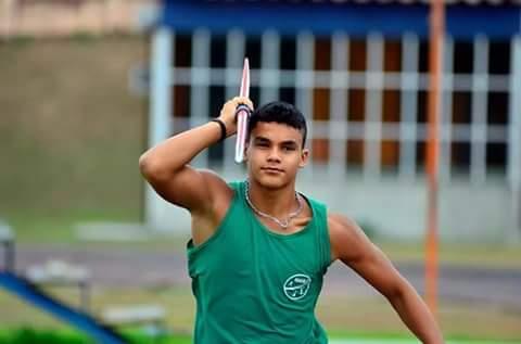 Parintinense é convidado a conduzir Tocha Olímpica