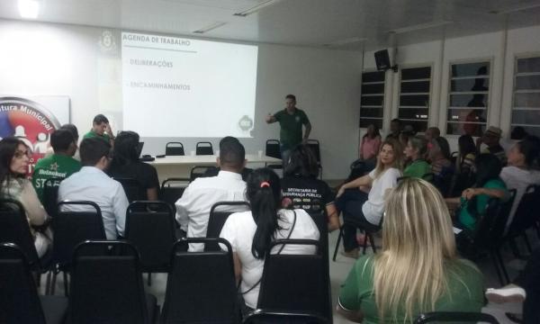 Reunião discute plano de integração de forças de segurança para Operação Parintins