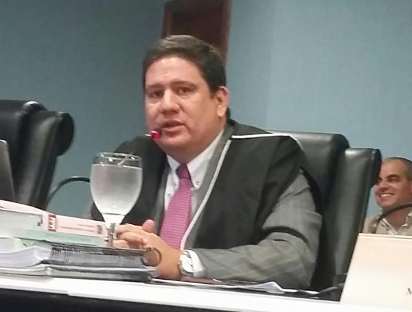 TCE-AM entrega ao TRE e MPE lista final de gestores inelegíveis  por terem contas reprovadas