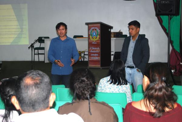 TCE-AM promove curso de Controladoria Geral e Administração Pública em Parintins