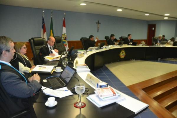 TCE julga 27 processos nesta terça (9), a maioria recursos